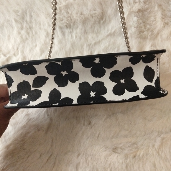 Delfi Collective Dress + Kate Spade Purse - Picture 10 of 14